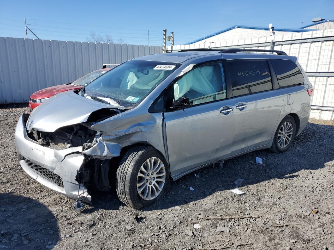 TOYOTA SIENNA 2015 5tdyk3dcxfs667697