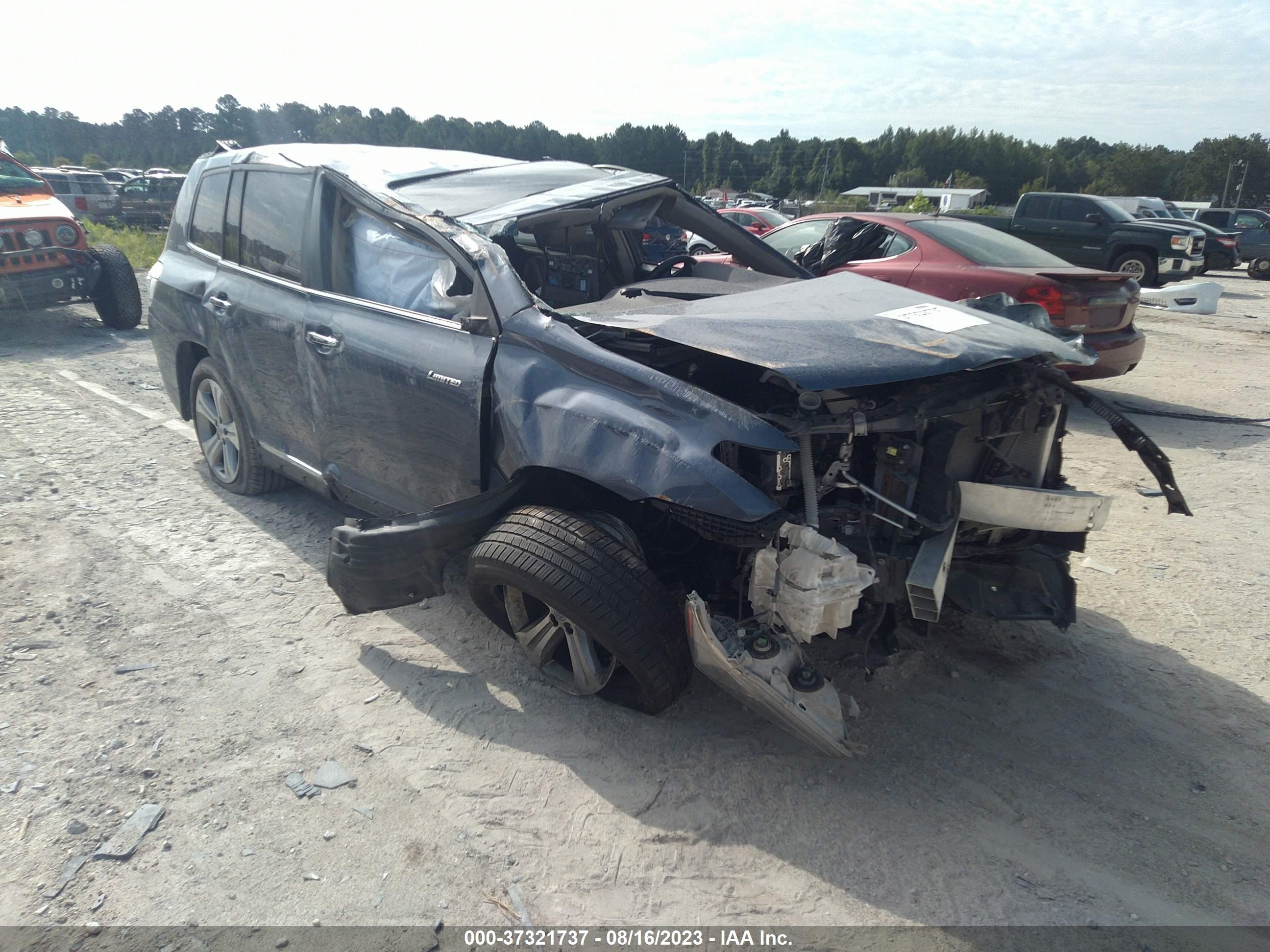 TOYOTA HIGHLANDER 2013 5tdyk3eh6ds108865