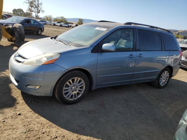 TOYOTA SIENNA XLE 2010 5tdyk4cc1as295635