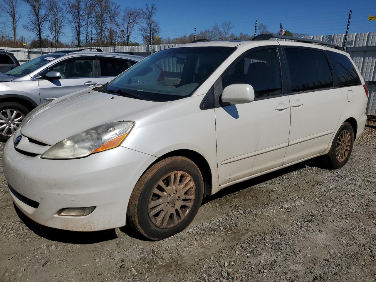 TOYOTA SIENNA 2010 5tdyk4cc3as333446