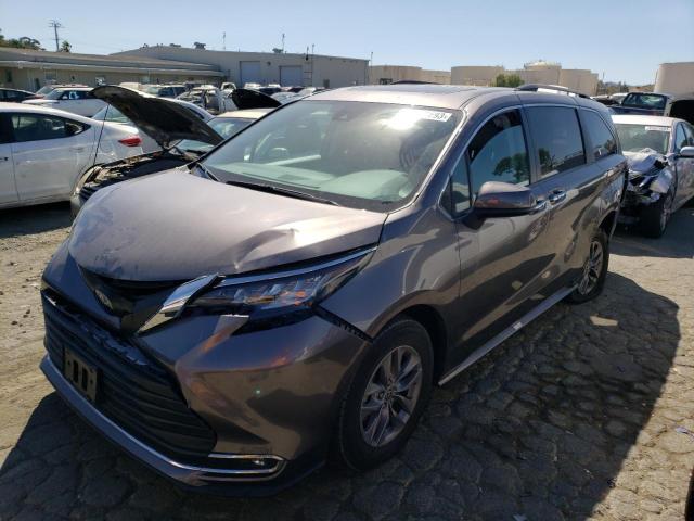 TOYOTA SIENNA XLE 2022 5tdyrkec0ns077544