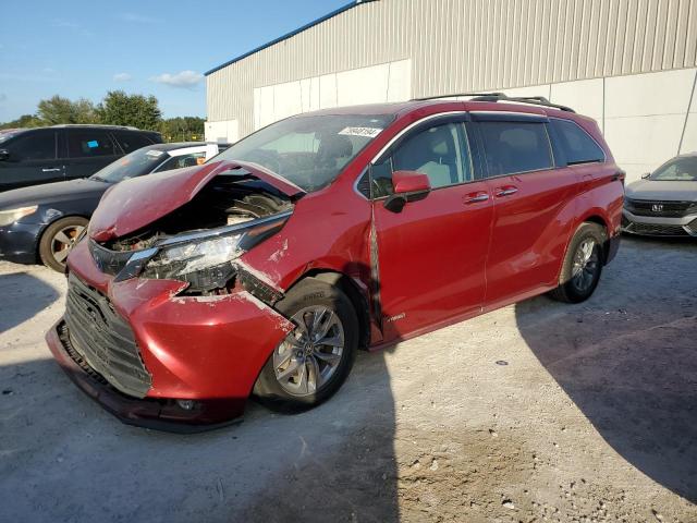 TOYOTA SIENNA XLE 2021 5tdyrkec1ms045152