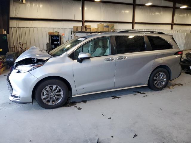 TOYOTA SIENNA XLE 2021 5tdyrkec1ms069466