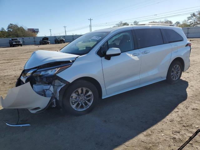 TOYOTA SIENNA XLE 2022 5tdyrkec1ns078007