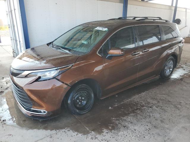 TOYOTA SIENNA XLE 2022 5tdyrkec1ns086205