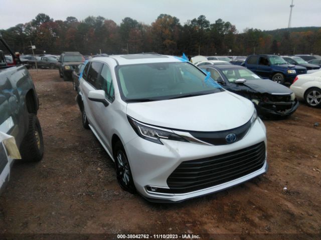 TOYOTA SIENNA 2022 5tdyrkec1ns105027