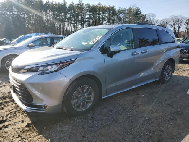 TOYOTA SIENNA XLE 2023 5tdyrkec1ps156966