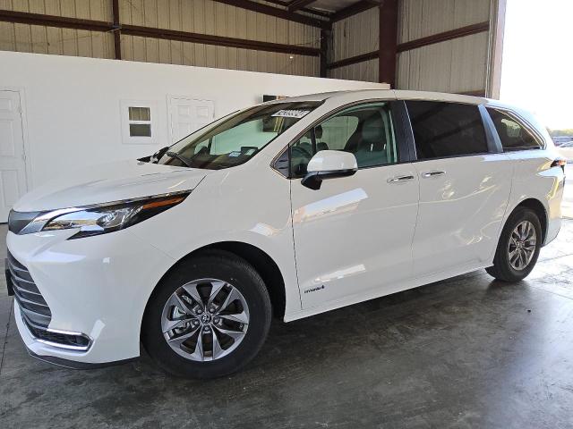 TOYOTA SIENNA XLE 2021 5tdyrkec2ms053664