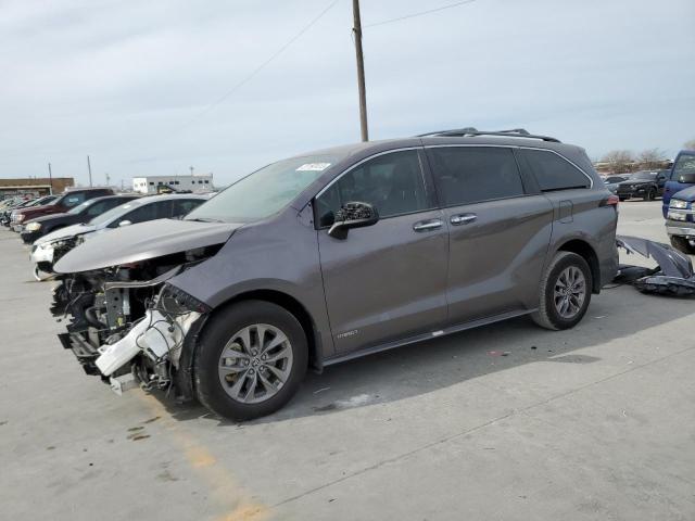 TOYOTA SIENNA XLE 2021 5tdyrkec2ms066057