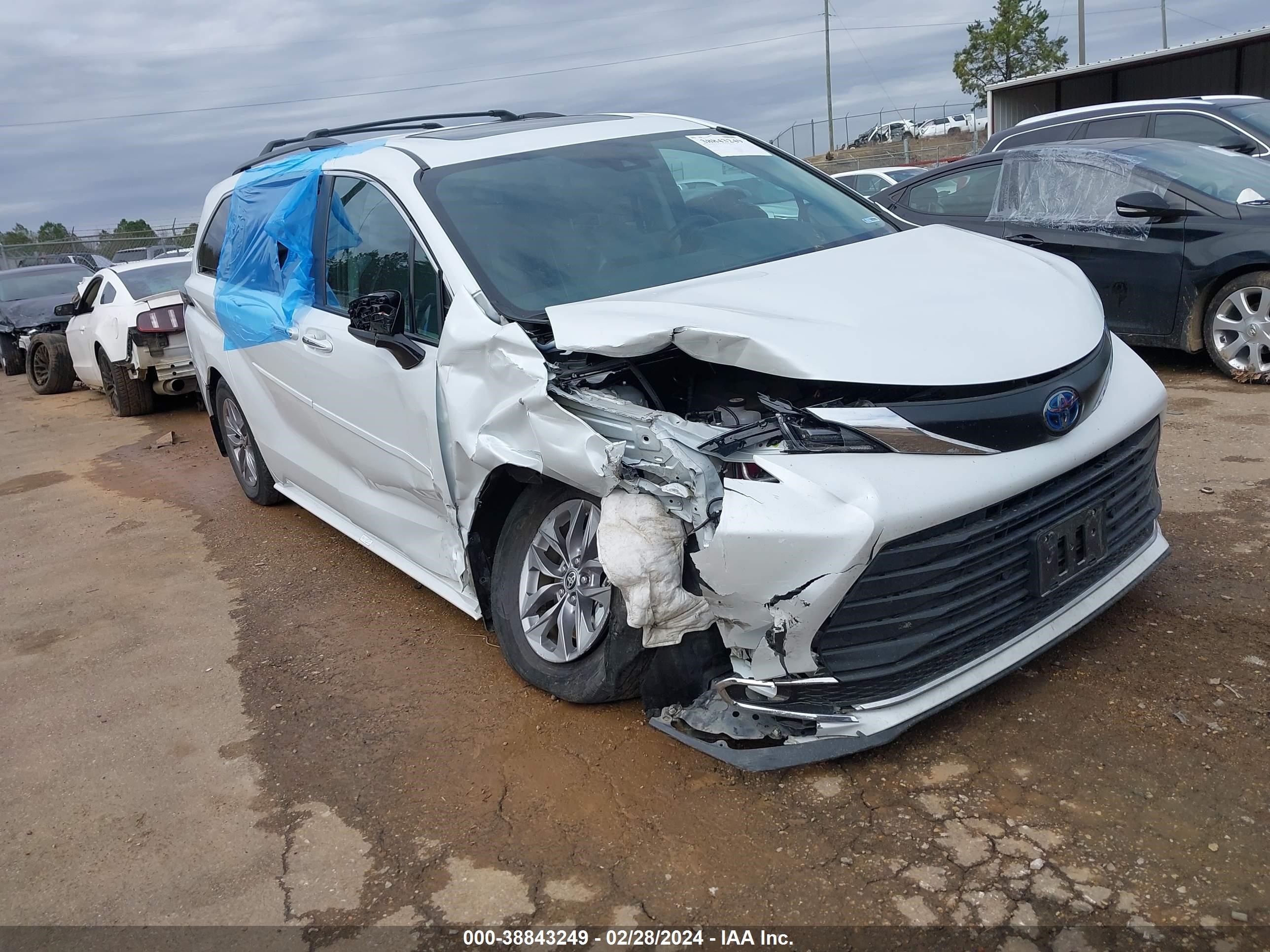 TOYOTA SIENNA 2022 5tdyrkec2ns116201