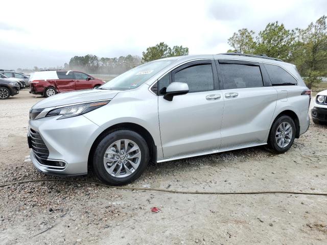 TOYOTA SIENNA XLE 2022 5tdyrkec3ns083273