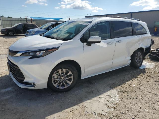 TOYOTA SIENNA XLE 2024 5tdyrkec3rs194198