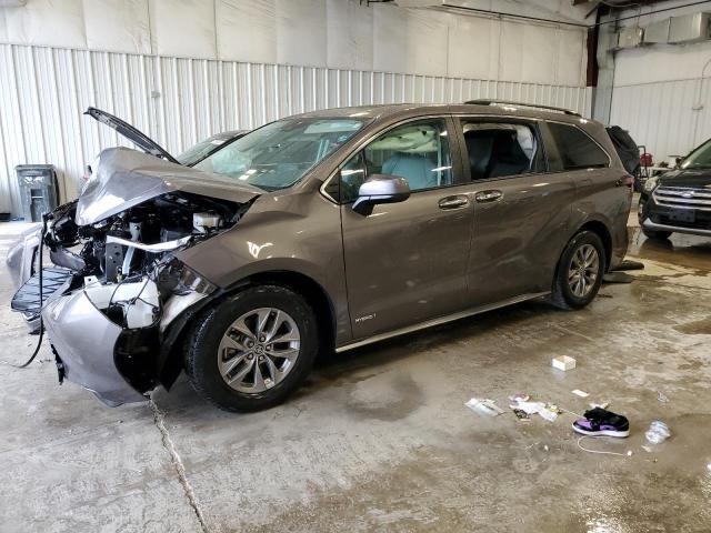 TOYOTA SIENNA XLE 2021 5tdyrkec4ms069168