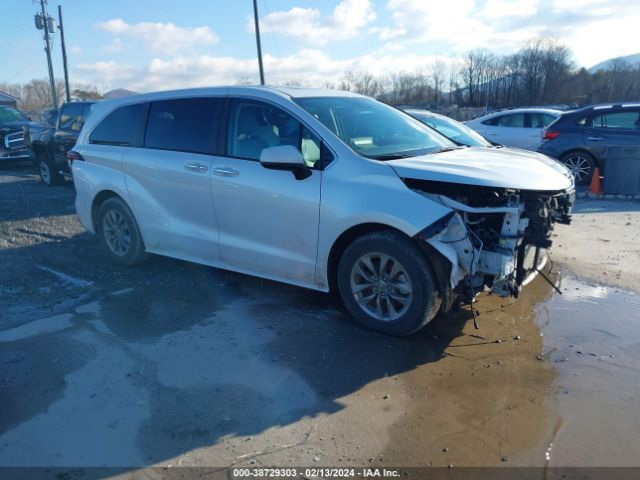 TOYOTA SIENNA 2022 5tdyrkec4ns131265