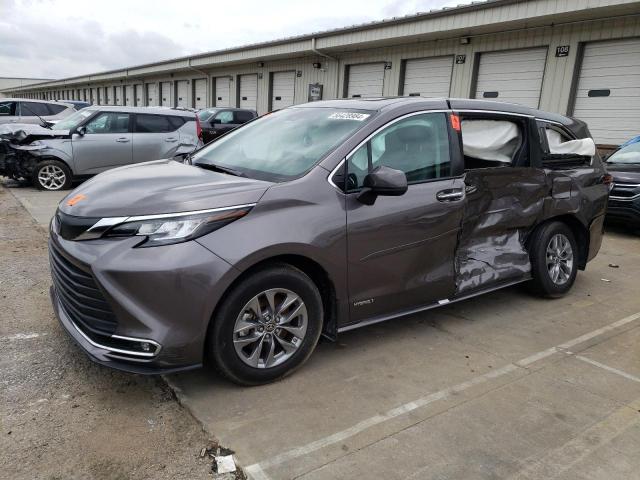 TOYOTA SIENNA XLE 2021 5tdyrkec5ms035238