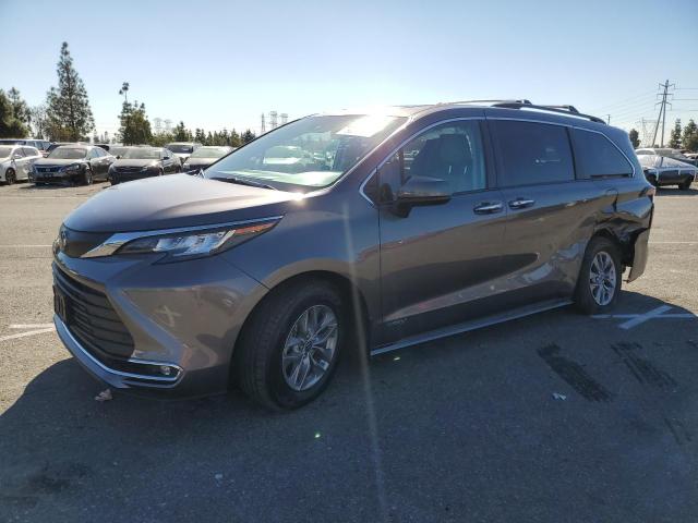 TOYOTA SIENNA XLE 2021 5tdyrkec5ms071642