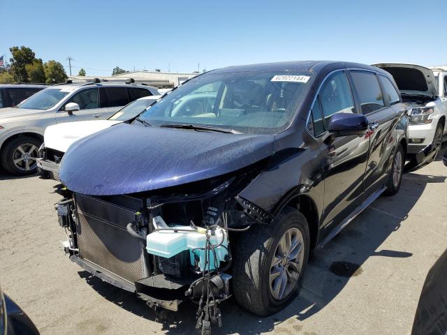 TOYOTA SIENNA XLE 2021 5tdyrkec5ms074850