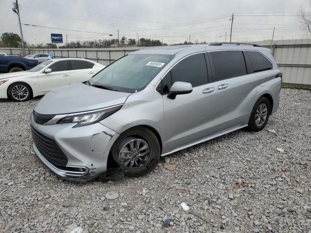 TOYOTA SIENNA XLE 2022 5tdyrkec5ns093402