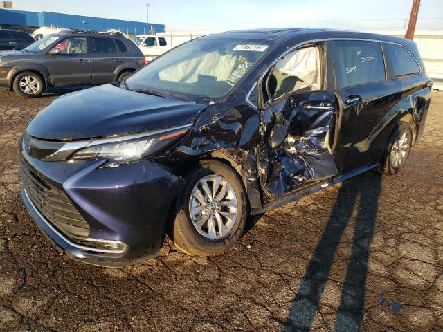 TOYOTA SIENNA XLE 2022 5tdyrkec5ns114586