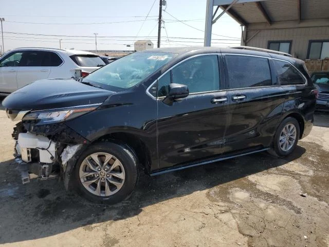 TOYOTA SIENNA XLE 2022 5tdyrkec6ns103323