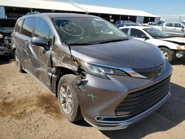 TOYOTA SIENNA XLE 2021 5tdyrkec7ms062926