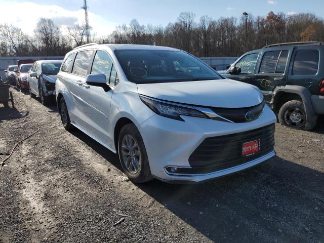 TOYOTA SIENNA XLE 2022 5tdyrkec7ns117750