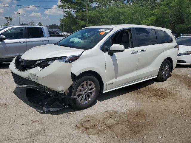 TOYOTA SIENNA XLE 2021 5tdyrkec8ms057637