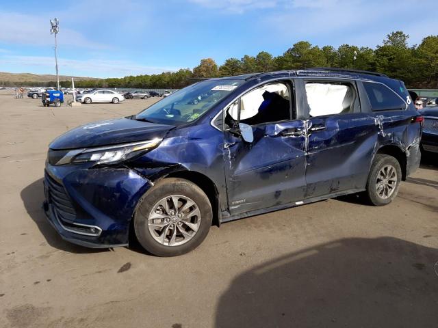 TOYOTA SIENNA XLE 2021 5tdyrkec8ms065981