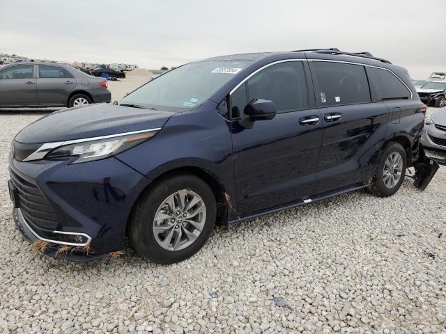 TOYOTA SIENNA XLE 2023 5tdyrkec8ps159136