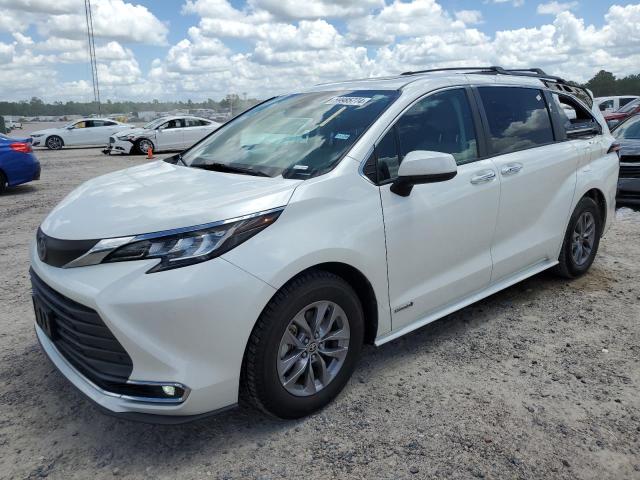 TOYOTA SIENNA XLE 2021 5tdyrkec9ms008446