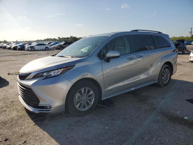 TOYOTA SIENNA XLE 2021 5tdyrkec9ms073894