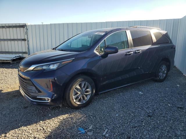 TOYOTA SIENNA XLE 2024 5tdyrkec9rs194934