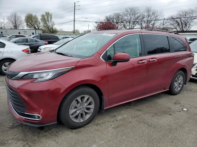 TOYOTA SIENNA XLE 2022 5tdyskfc6ns068107