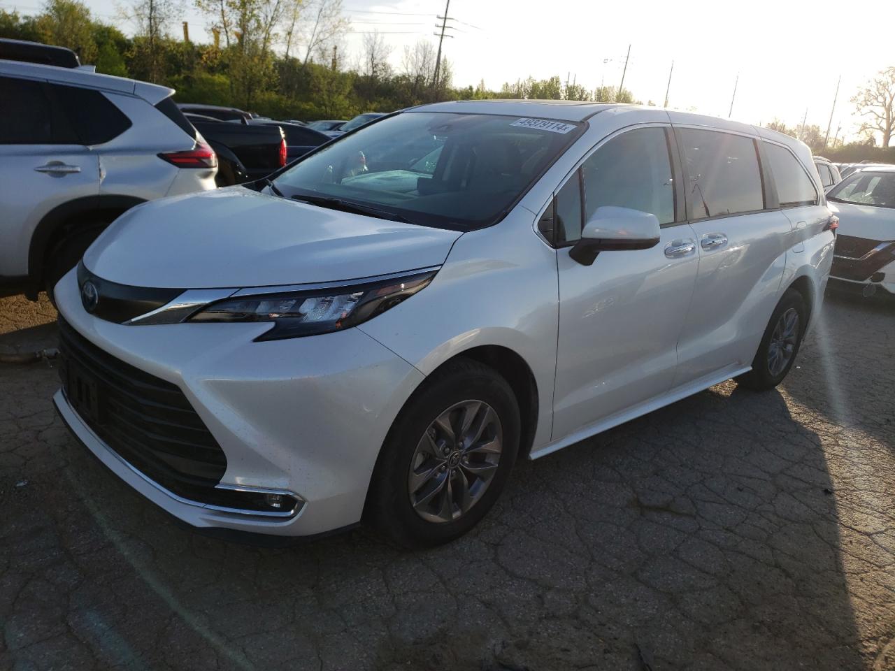 TOYOTA SIENNA 2024 5tdyskfc7rs110547