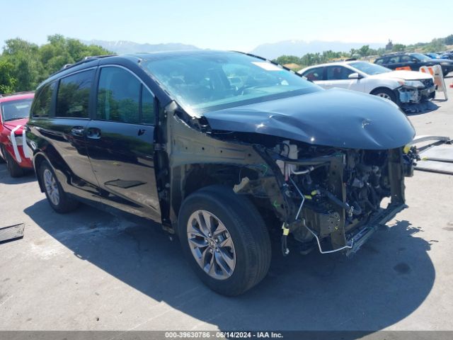 TOYOTA SIENNA 2023 5tdyskfc9ps077631