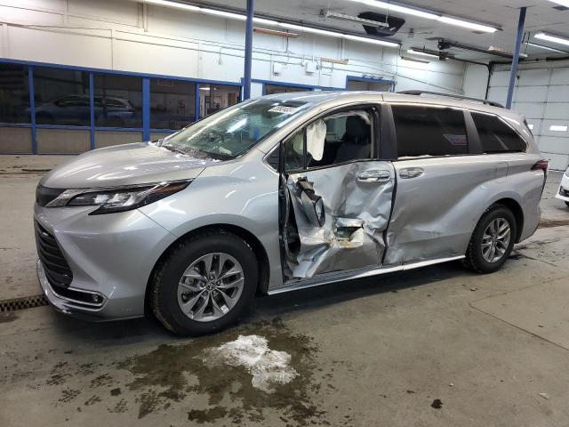 TOYOTA SIENNA XLE 2021 5tdyskfcxms037389