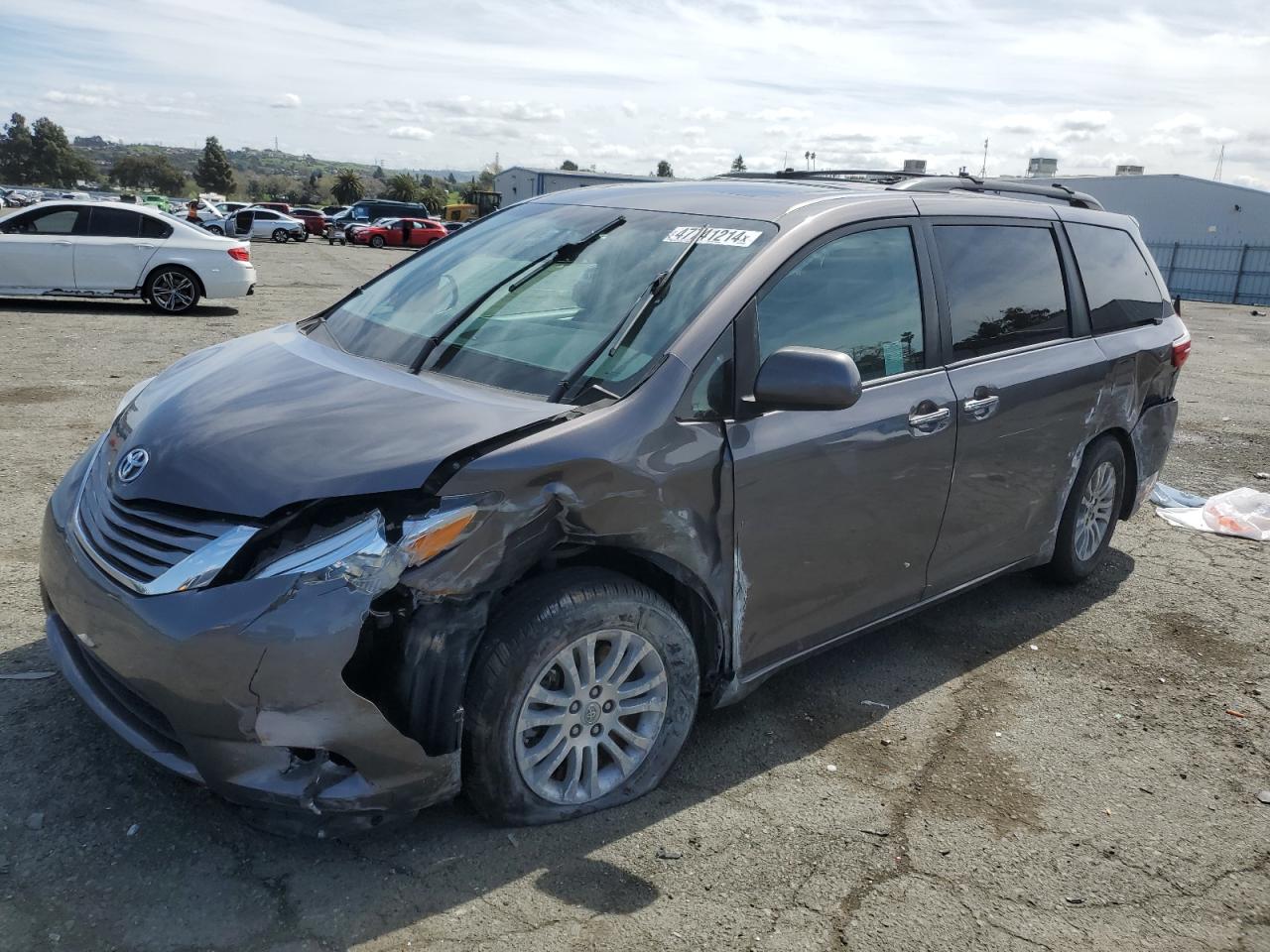 TOYOTA SIENNA 2017 5tdyz3dc0hs772392