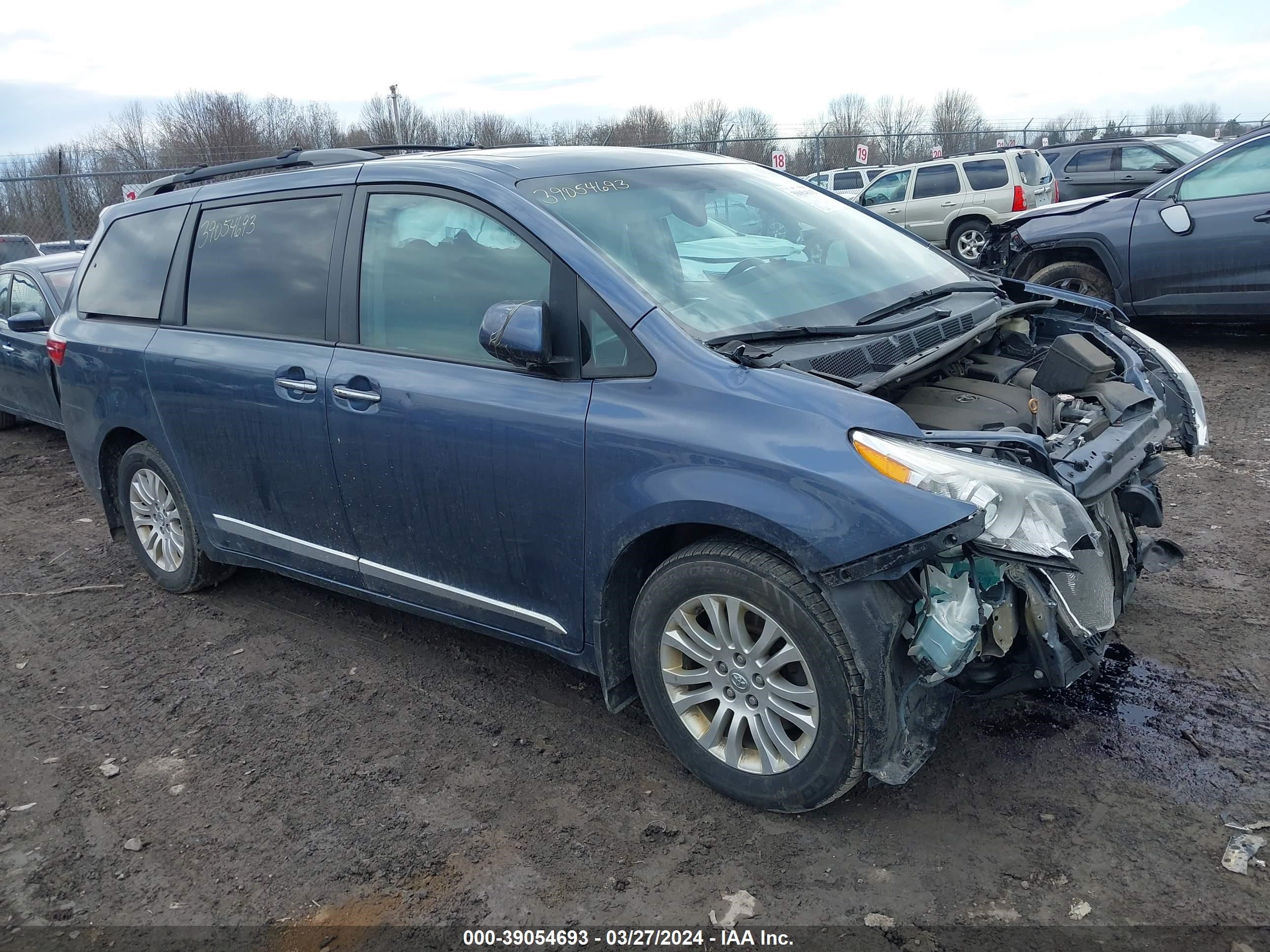 TOYOTA SIENNA 2017 5tdyz3dc0hs878535