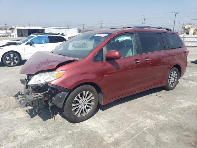 TOYOTA SIENNA XLE 2018 5tdyz3dc0js925018