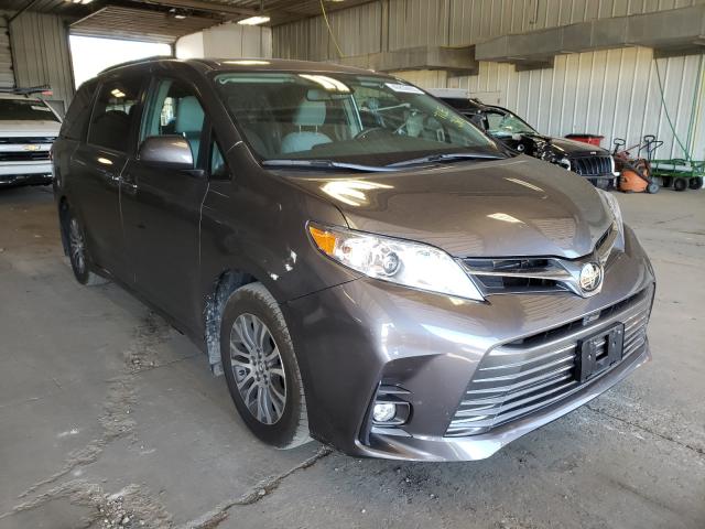 TOYOTA SIENNA XLE 2018 5tdyz3dc0js953417