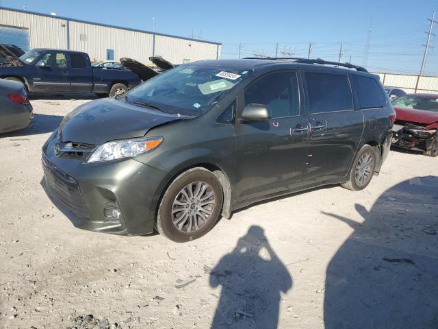 TOYOTA SIENNA XLE 2020 5tdyz3dc0ls071943