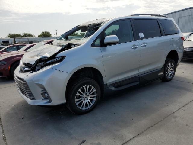 TOYOTA SIENNA XLE 2020 5tdyz3dc0ls084434