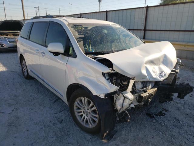 TOYOTA SIENNA XLE 2017 5tdyz3dc1hs767976