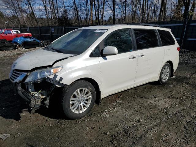 TOYOTA SIENNA XLE 2017 5tdyz3dc1hs804010