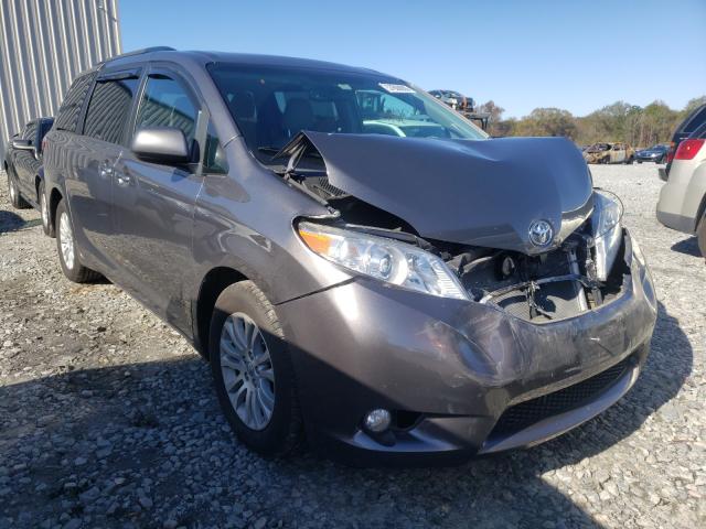 TOYOTA SIENNA XLE 2017 5tdyz3dc1hs824550