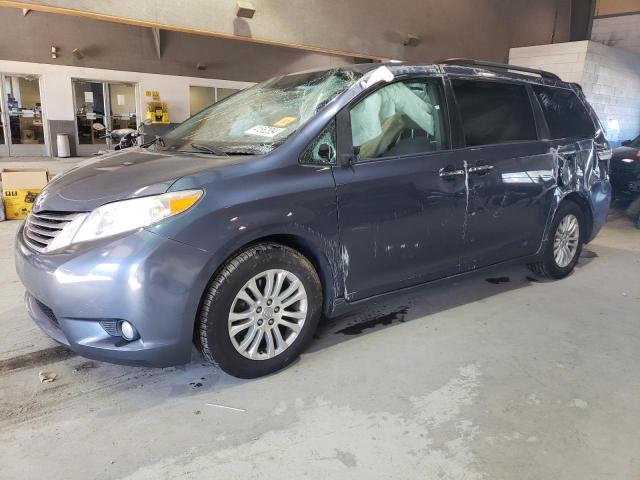 TOYOTA SIENNA XLE 2017 5tdyz3dc1hs836231