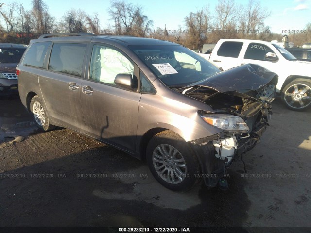 TOYOTA SIENNA 2017 5tdyz3dc1hs873683