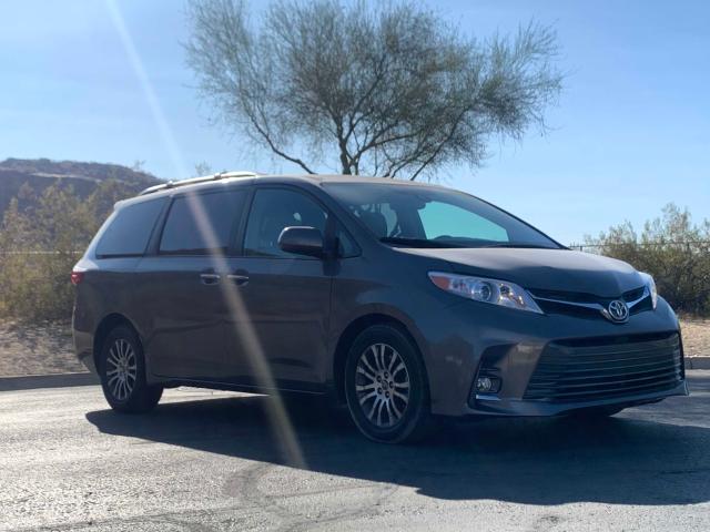 TOYOTA SIENNA XLE 2019 5tdyz3dc1ks017212