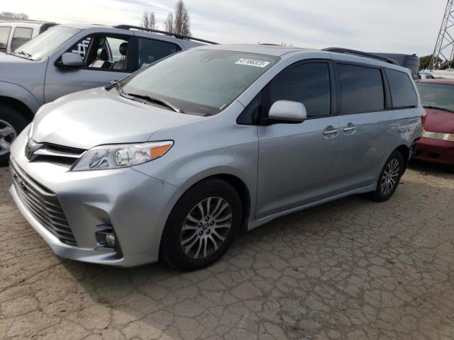 TOYOTA SIENNA XLE 2020 5tdyz3dc1ls035579