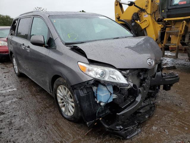 TOYOTA SIENNA XLE 2017 5tdyz3dc2hs779098